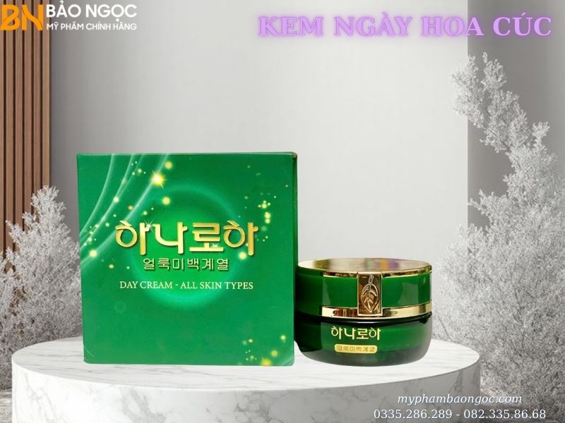 BỘ MỸ PHẨM HOA CÚC CON BƯỚM TRỊ NÁM DƯỠNG TRẮNG DA HÀN QUỐC