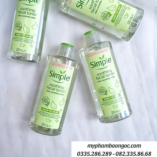 NƯỚC HOA HỒNG SIMPLE KIND TO SKIN SOOTHING FACIAL TONER